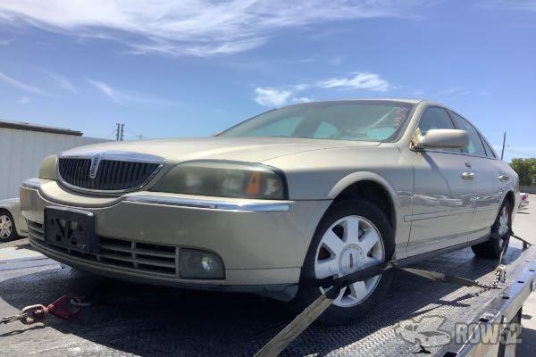 Photo of 2004 Lincoln LS