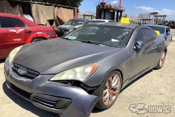 Photo of 2010 Hyundai Genesis Coupe