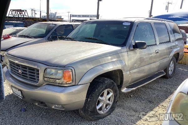 Photo of 1999 Cadillac Escalade