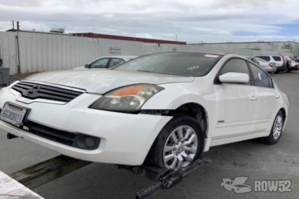 Photo of 2009 Nissan Altima Hybrid