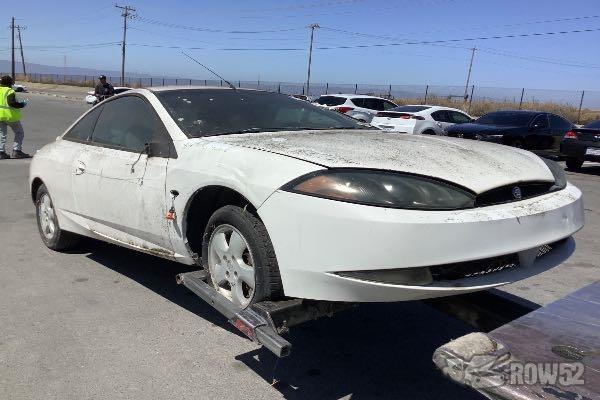 Photo of 2000 Mercury Cougar