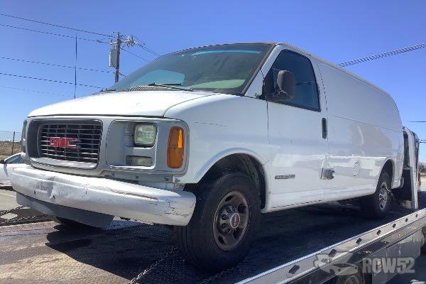 Photo of 2001 GMC Savana