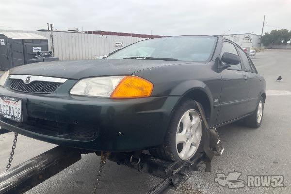 Photo of 1999 Mazda Protege