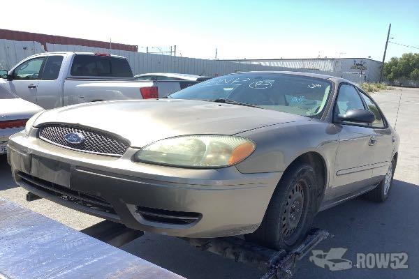 Photo of 2006 Ford Taurus