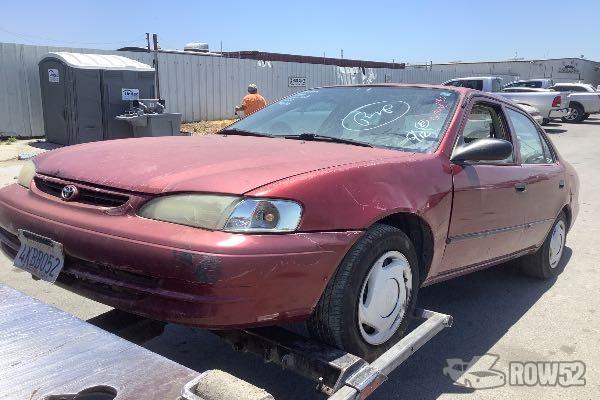 Photo of 2000 Toyota Corolla