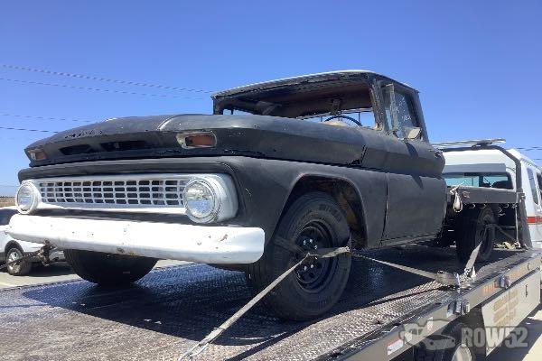 Photo of 1964 Chevrolet Truck (Pre-81)