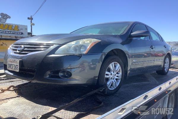 Photo of 2011 Nissan Altima Hybrid
