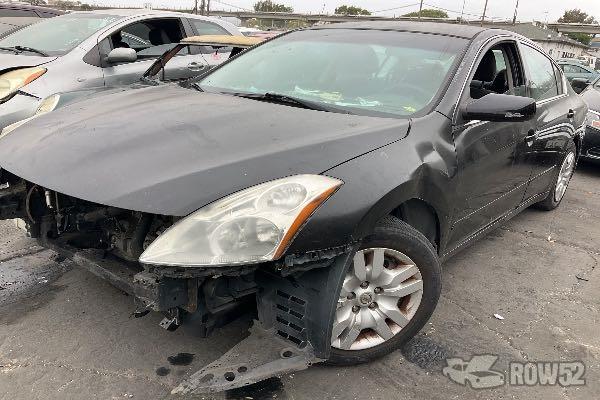 Photo of 2011 Nissan Altima