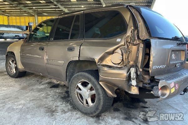 Photo of 2002 GMC Envoy