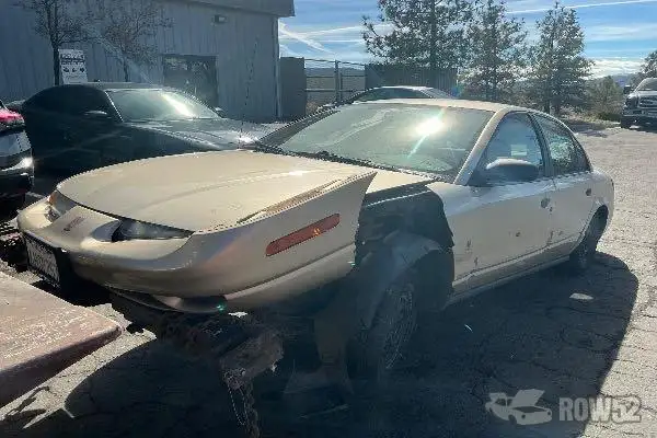 Photo of 2000 Saturn SL
