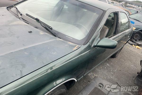 Photo of 1999 Toyota Camry