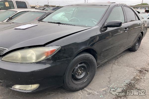 Photo of 2004 Toyota Camry