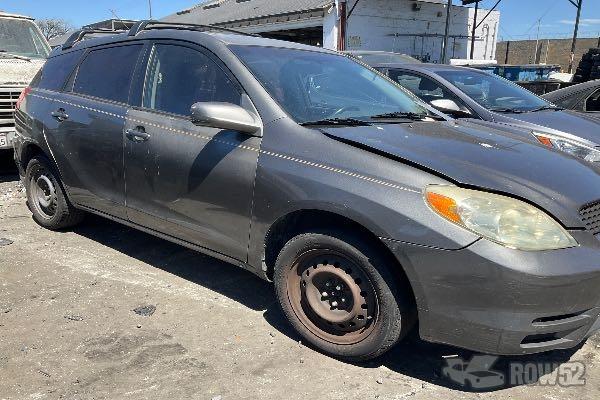 Photo of 2004 Toyota Matrix