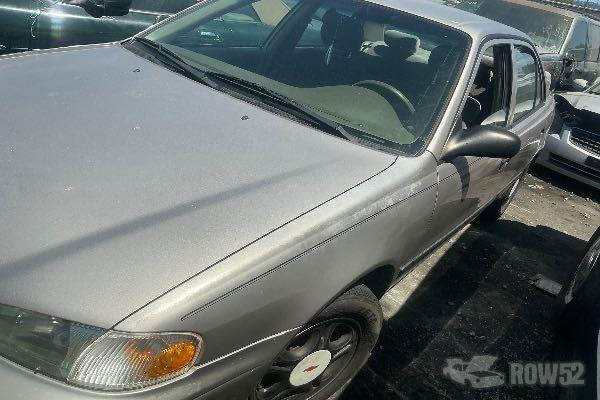 Photo of 2001 Chevrolet Prizm