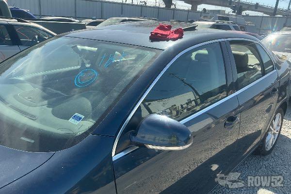 Photo of 2006 Volkswagen Jetta
