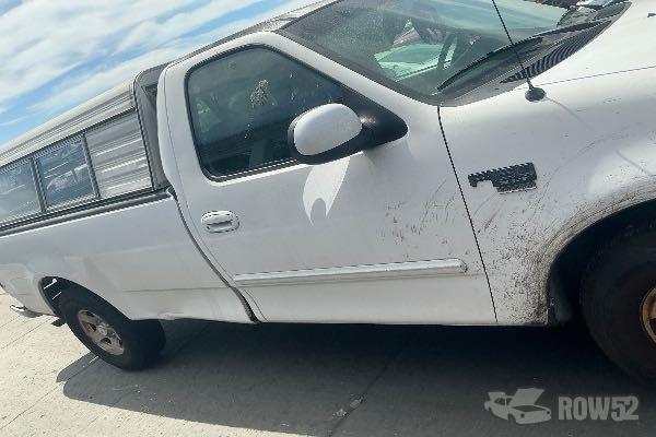 Photo of 2000 Ford F-150