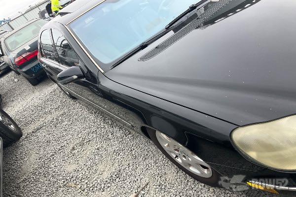 Photo of 2002 Mercedes-Benz S-Class