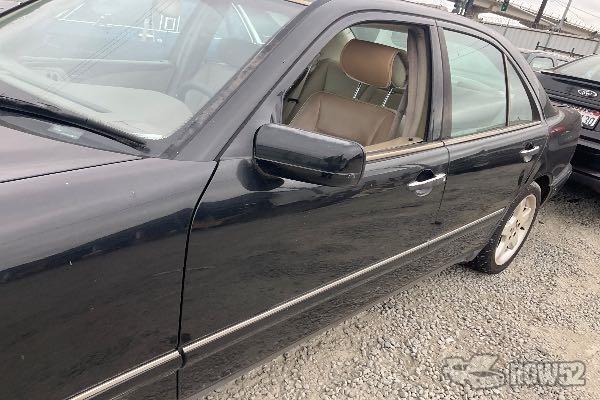 Photo of 1999 Mercedes-Benz E-Class