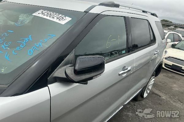 Photo of 2013 Ford Explorer