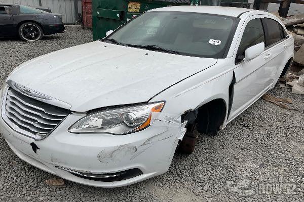 Photo of 2013 Chrysler 200