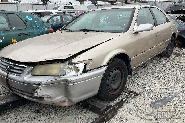 Photo of 2000 Toyota Camry