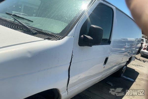 Photo of 2006 Ford Econoline