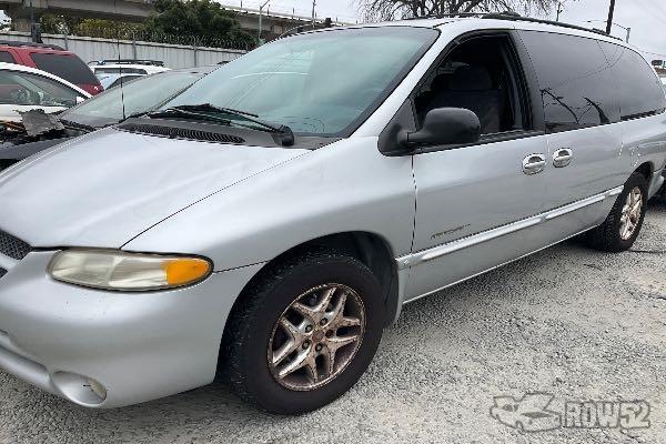 Photo of 1999 Dodge Grand Caravan