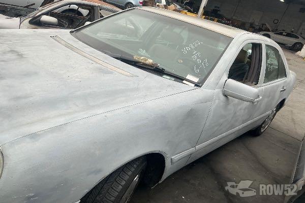 Photo of 1997 Mercedes-Benz E-Class