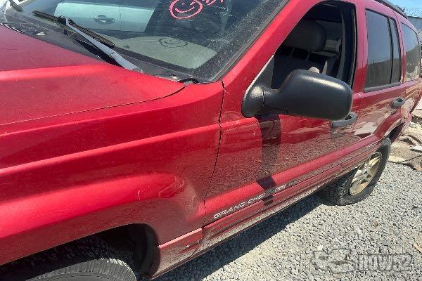 Photo of 2004 Jeep Grand Cherokee
