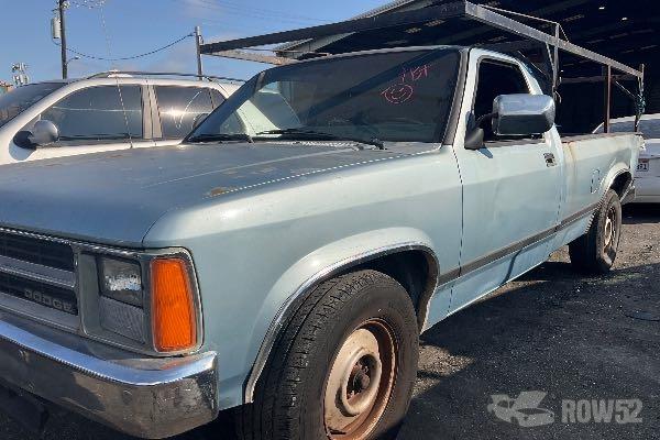 Photo of 1988 Dodge Dakota