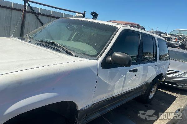 Photo of 1999 Ford Explorer
