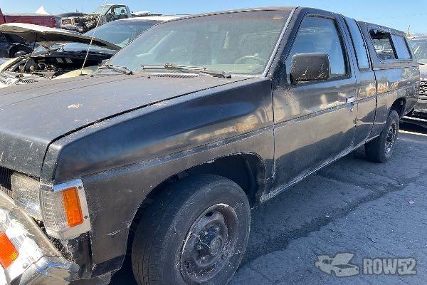 Photo of 1991 Nissan Pickup