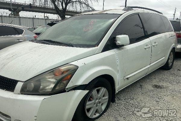 Photo of 2004 Nissan Quest