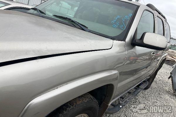 Photo of 2002 Chevrolet Tahoe