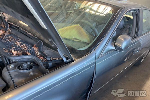 Photo of 2004 Cadillac Deville