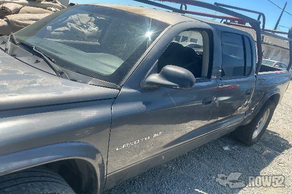Photo of 2002 Dodge Dakota