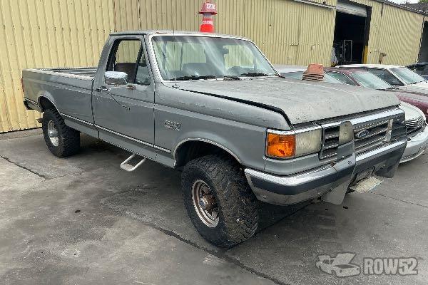 Photo of 1990 Ford F-250