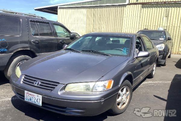 Photo of 1999 Toyota Camry