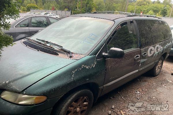 Photo of 1998 Dodge Grand Caravan