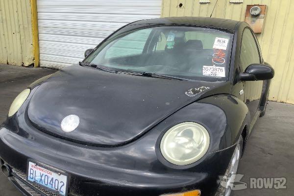 Photo of 2002 Volkswagen New Beetle