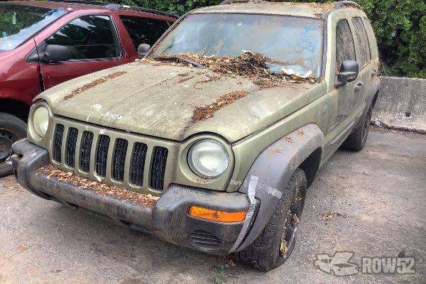 Photo of 2004 Jeep Liberty