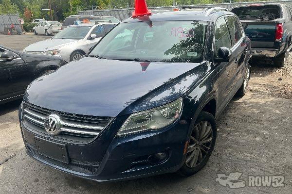 Photo of 2011 Volkswagen Tiguan
