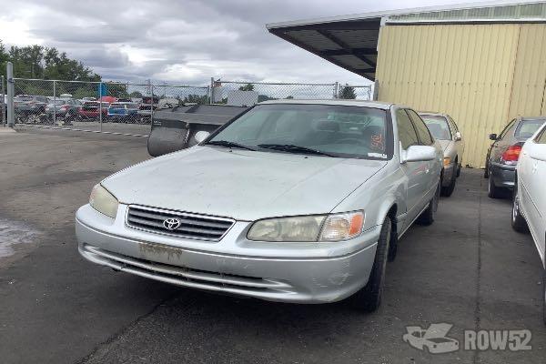 Photo of 2000 Toyota Camry