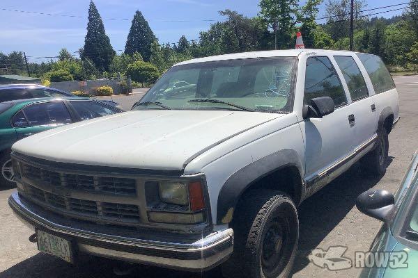 Photo of 1999 Chevrolet Suburban