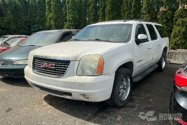 Photo of 2011 GMC Yukon XL