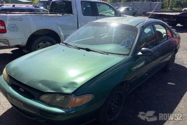 Photo of 1999 Ford Escort