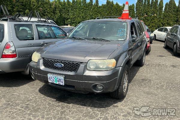 Photo of 2005 Ford Escape