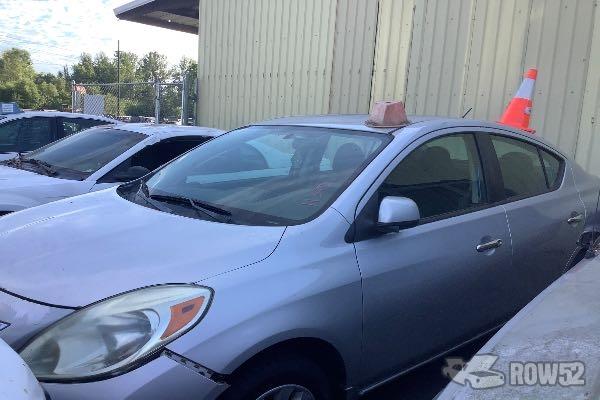Photo of 2012 Nissan Versa