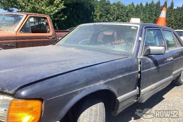 Photo of 1987 Mercedes-Benz 560
