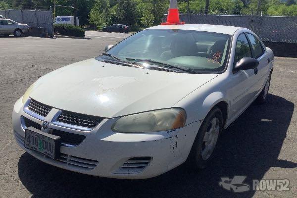 Photo of 2004 Dodge Stratus
